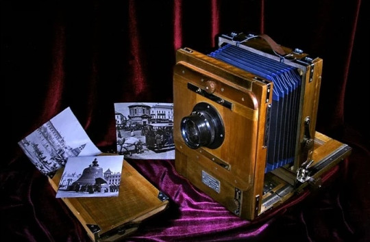 В «Таинственный мир фотографии» приглашает новая выставка Юношеского центра